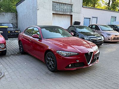 Alfa Romeo Giulia Super