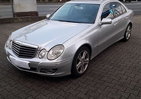 Mercedes-Benz E 280 CDI 7G-TRONIC Avantgarde DPF