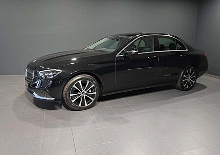 Mercedes-Benz E 200 d AVANTGARDE/360'/TOTW/SHD/BUSINESS/SHZ