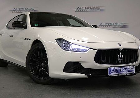 Maserati Ghibli *NAVI*SHZ*PDC*S-DACH*LEDER*BOSE*BI-XENON*SoundM*uv