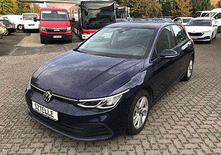 VW Golf Volkswagen VIII 1.5 TSI Lim. Life