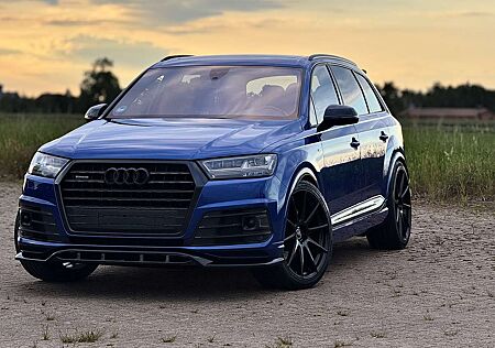 Audi Q7 3.0 TDI quattro 7Sitzer 330ps*3xS line 22Zoll