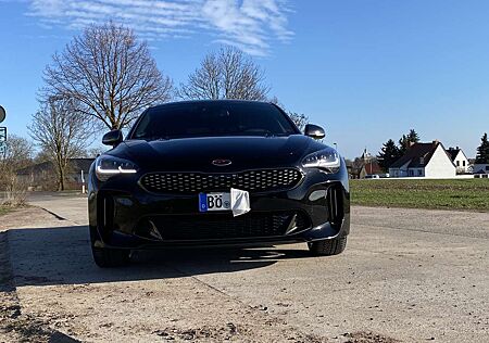 Kia Stinger 3.3 T-GDI AWD GT