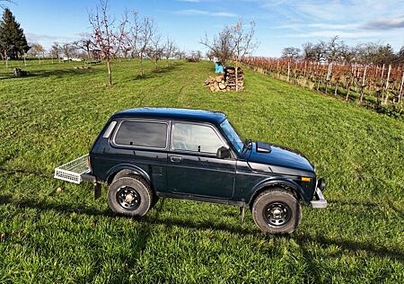 Lada Niva 4x4 Plus