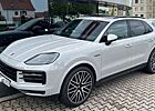 Porsche Cayenne E-Hybrid*Hinterachslenkung*Luft*Panorama