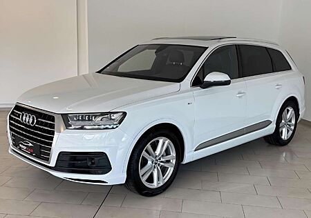 Audi Q7 3.0 TDI Quattro S-Line 7-Sitzer|PANO|AHK|SDHZ