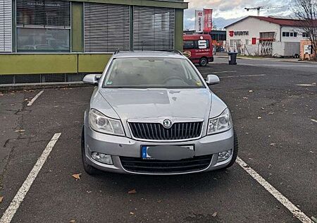 Skoda Octavia II Combi Diesel Combi 2.0 TDI DPF Elegance