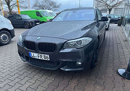 BMW 530 d Touring Xenon M Paket Leder Navi