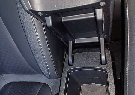 MG MG5 5 Standard Luxury