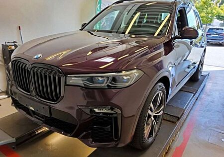 BMW X7 xD 30 d M Sport Paket*INDIVIDUAL*LuftF*SkyLou