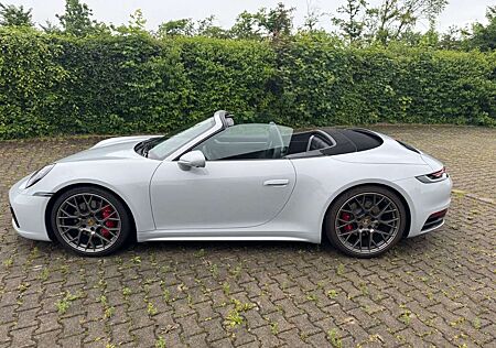 Porsche 992 4S Cabriolet