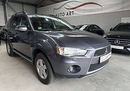 Mitsubishi Outlander XTRA 2WD Bi-Xenon Bluetooth SHZ