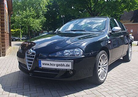 Alfa Romeo 147 1.6 TS 16V Moving