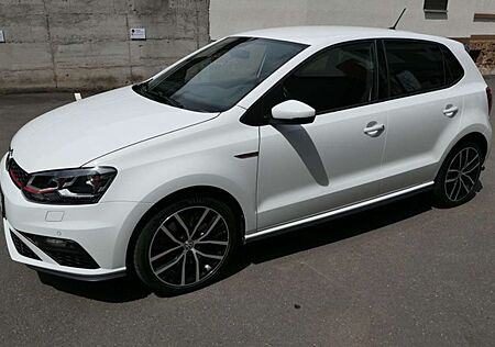 VW Polo GTI Volkswagen 35000 km! SHZ! BT! Navi! LED! Sport!