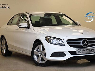 Mercedes-Benz C 200 CGI 184PS 9G Standheizung Navi R-Cam