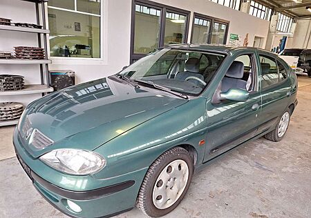 Renault Megane 1.6 16V aus 1.Hand