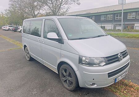 VW T5 Caravelle Volkswagen Caravelle Kurz DPF Gewinner