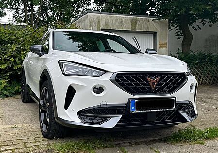 Cupra Formentor VZ 1.4 e-Hybrid DSG Priority