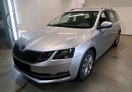Skoda Octavia Combi 2.0 TDI Style DSG ACC Nav PDC SHZ