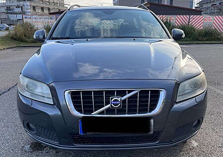 Volvo V70 D5 Aut. Summum