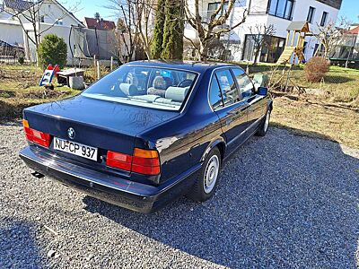 BMW 525 Oldtimer 525 6 Zylinder