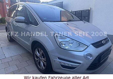 Ford S-Max Titanium