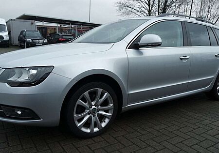 Skoda Superb Combi Exclusive, NAVI, AHK, DSG