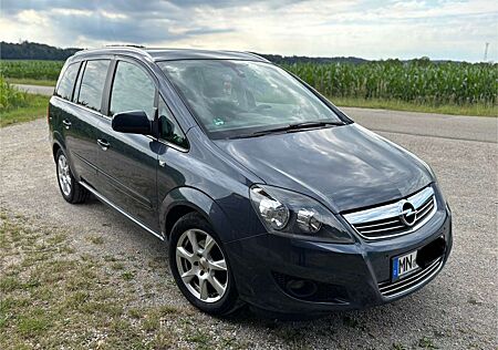 Opel Zafira 1.8 Innovation