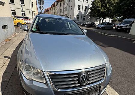 VW Passat Volkswagen 2.0 TDI Comfortline