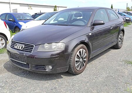 Audi A3 1.6 KLIMAA SHZ BC EL. SCHIEBEDACH SERVO Ambition