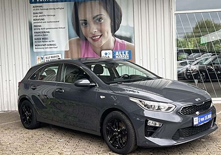 Kia Cee'd Ceed / 1.4 TGDI VISION*1H*CAR PLAY*SHZ*CAM*PDC*BEH:LKR