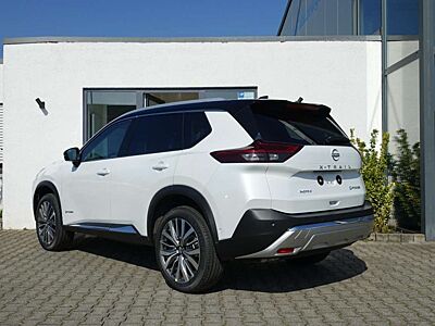 Nissan X-Trail TEKNA+ plus e-POWER 4x4 5Sitz/20Zoll/AHK