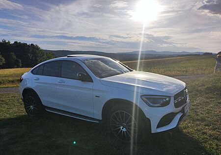 Mercedes-Benz GLC 300 de 4Matic 9G-TRONIC AMG Line Plus