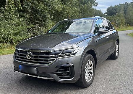 VW Touareg Volkswagen 3.0 V6 TDI 4Motion DPF R-Line, Massagesitze
