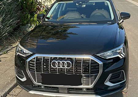 Audi Q3 35 TFSI Advance