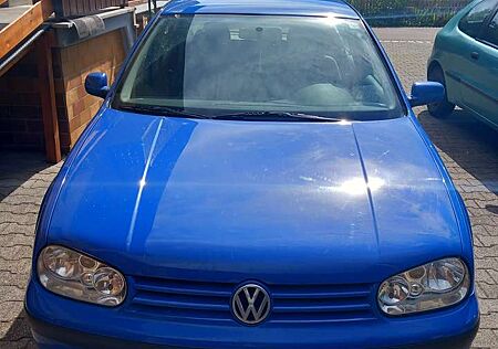 VW Golf Volkswagen 1.6