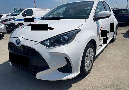 Toyota Yaris 1.5 Hybrid AUT Comfort ACC CARPLAY KAMERA