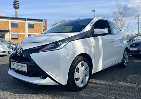 Toyota Others Aygo AYGO x-play/Klima/5Türer/8xReifen/BT/LED