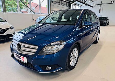 Mercedes-Benz B 180 1.Hand Automatik PDC Sitzheizung