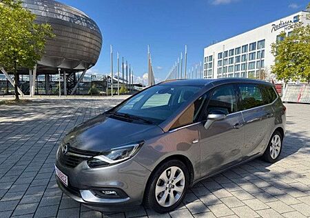 Opel Zafira C Innovat. Automat. Navi Leder DAP Kamera