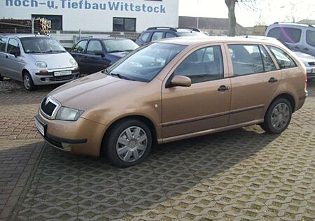 Skoda Fabia 1.4 16V Comfort Combi