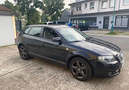 Audi A3 2.0 TDI Sportback DPF (DSG) S tronic Attraction