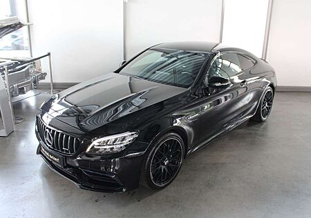 Mercedes-Benz C 63 AMG Coupé Night Performance COMAND Burmest.