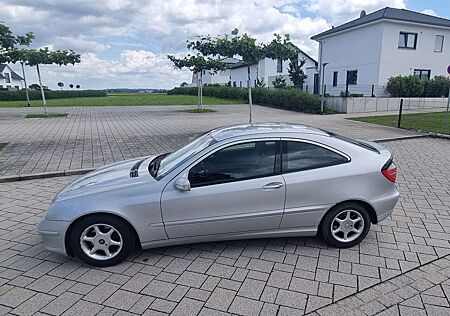 Mercedes-Benz C 200 Kompressor Sportcoupe