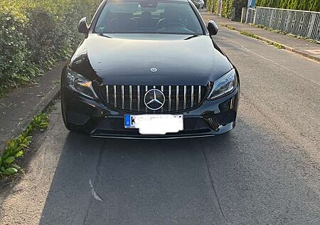Mercedes-Benz C 220 D/ Automatik / AHK