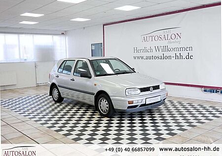 VW Golf Volkswagen Europe*1Vorb*Seit 2014 Serviceg*TÜV & Zahnr. Neu
