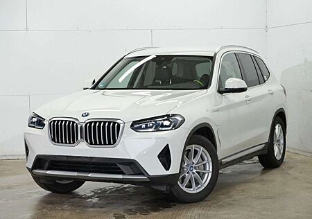 BMW X3 xDrive 30 e Sport Pano Laser HeadUp AHK Leder