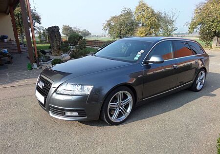 Audi A6 Avant 2.7 TDI DPF quattro tiptronic