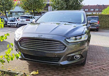 Ford Mondeo 2.0 Hybrid 1. Hand