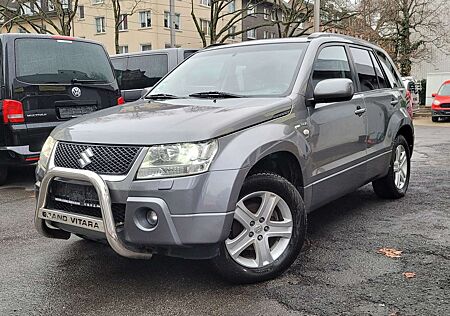 Suzuki Grand Vitara 1.9 DDIS 4x4*Leder*Navi*Xen*17"*S-Dach*Keyless*AHK